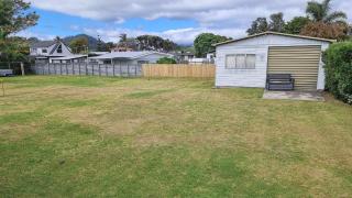 SYLV103 - THE ORIGINAL BEACH BACH - Whangamata - 7