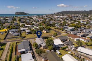 THES207A - The Square Hideaway - Whangamata - 0