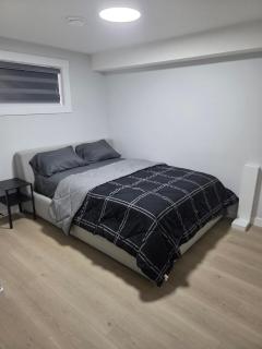 Spacious 2 bedrooms BSMT Suite - Edmonton - 1