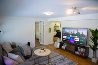 Renovated Suite in WL, 5 Min to Downtown, All New Appliances, Self Check-In - Williams Lake - 3