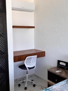 Brisas Shores Ocean View Terrace Apartments, beach and pool, Cancun hotel zone - Cancún - 5