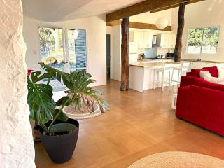 Breathe Holiday Retreat - 107 Nettle Hill Rd, Hind - Hindmarsh Valley - 5