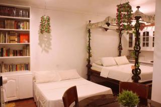 Spanish Casita Superior Suites Tagaytay - Tagaytay - 6