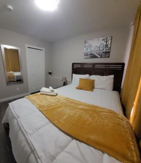 1Bedroom 2Beds Suite NW Calgary - Calgary - 7