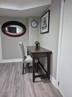 Two bedroom basement apartment - Whitby - 9
