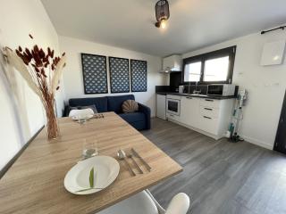 Apartment in Le Mans with Private Parking - Le Mans - 9