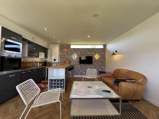 House in Changé with Private Heated Pool - Changé - 1