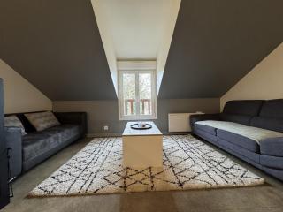 Quiet Apartment with Concierge Perks - Yvré-lʼÉvêque - 0