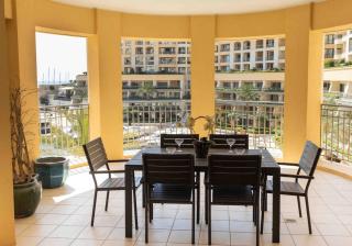 SeaViewPortomasoYacht apartment, next to Paceville - San Ġiljan - 9