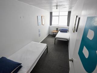 Attic Backpackers - 4