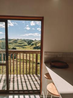 The Treehouse - a home with stunning rural views - Whanganui - 2