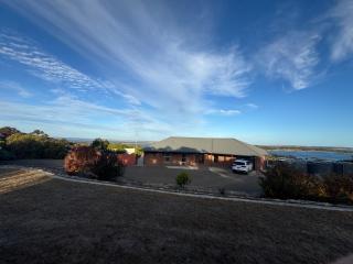 The View at Kurrara - Muston - 9