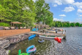 Lakefront at the Hideout - Lake Ariel - 1