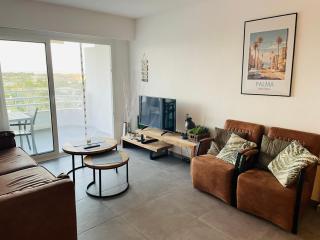 Blick auf's Meer See Berge &Pool - 3