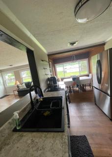 Spacious Renovated Ranch Retreat - Tackett Creek - 3