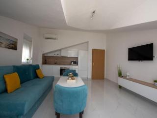 Villa Tomi - Studio With Balcony 10 - Trogir - 9