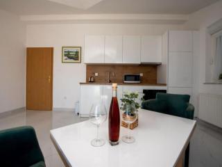 Villa Tomi - Double Room With Sea View 3 - Trogir - 9