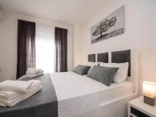 Villa Tomi - Standard One Bedroom Apartment 8 - Trogir - 4