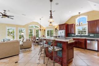 1661 Crown Jewel 10 Min Walk to Beach - Corolla - 3