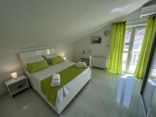 Villa Tomi- Classic Double Room With Sea View 9 - Trogir - 4