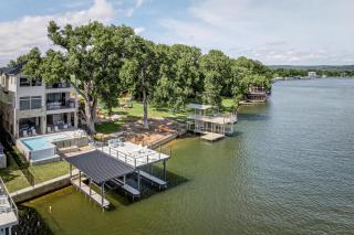 The 565 Villa with Concierge Services - Kingsland - 0