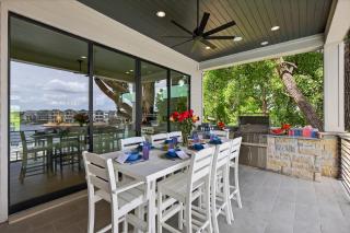 The 565 Villa with Concierge Services - Kingsland - 4