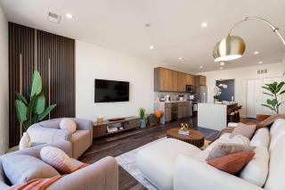 Luxury 2BD-2BA View-Gym-Rooftop - Chicago - 4
