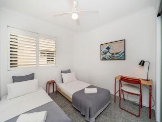 Pinnacles unit 23 Caloundra QLD - Caloundra - 1