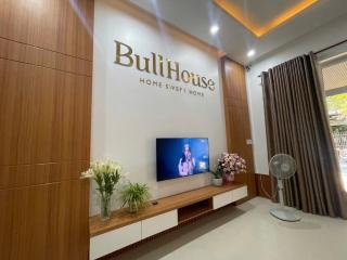 Bull House - - 1