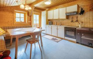 Awesome Apartment In Mörtschach - Mörtschach - 7