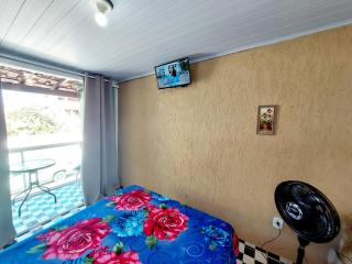 Kitnet Aconchegante com Varanda e Cozinha - 1