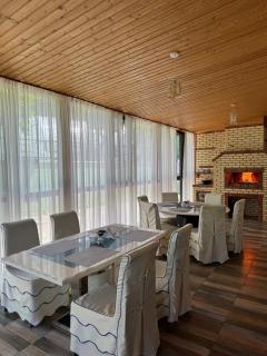 Villa with swimming pool - 2