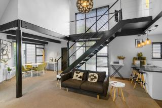 Townhouse In The City With Parking and Courtyard - Christchurch - 0