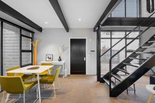 Townhouse In The City With Parking and Courtyard - Christchurch - 8