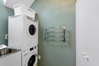 Townhouse In The City With Parking and Courtyard - Christchurch - 6