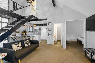 Townhouse In The City With Parking and Courtyard - Christchurch - 5