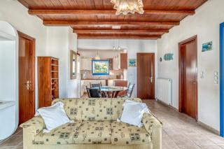 Cosy Traditional Apartment with shared pool in Aspro Chorio - Aspro Chorio Paros - 2