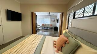 Sienna Rise - Walk to Westfield sleeps 6 North Lakes - 0