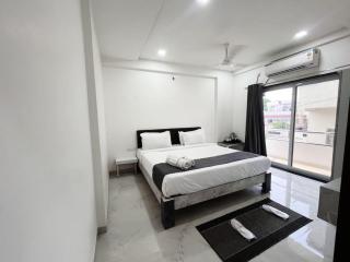 SwagStay Hotel Riviera - Jāmb - 7