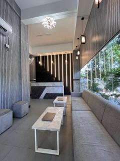 SwagStay Hotel Riviera - Jāmb - 4