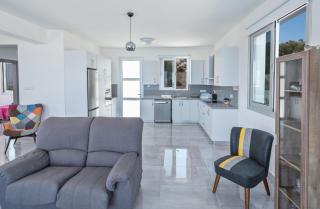 Villa Clea,stunning 4bdr Protaras Villa, Seaviews - Protaras - 3
