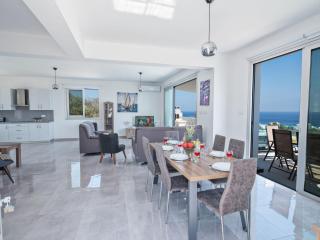Villa Clea,stunning 4bdr Protaras Villa, Seaviews - Protaras - 1