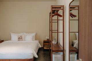A Stay In CiCi - - 8