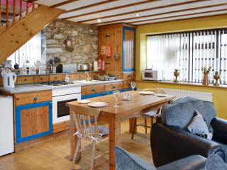 The Coach House At Old Vicarage Cottage - Bettws-yn-Rhôs - 6