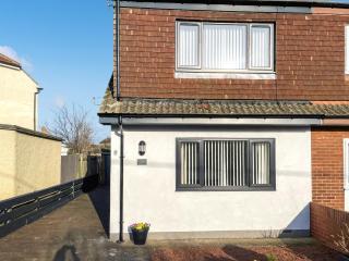 Aidan - 28254 - Seahouses - 9