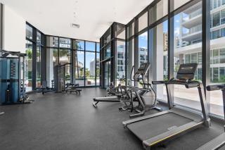 Breathtaking Views - 2BRs with Pool, Parking & Gym - 7