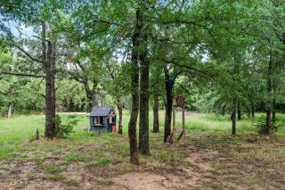 3 Tiny Home Honeymoon Suite Paulita and the Kid Glamping by Vacation Your Way - Hico - 2
