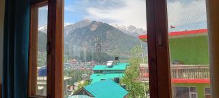 Leela Home - Full Mountain View - 1