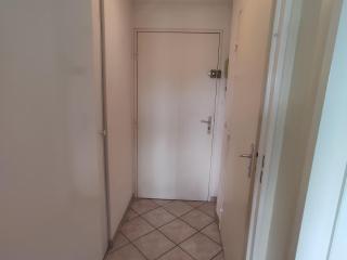 Charmant appartement 2 pièces avec loggia et parking à deux pas de la plage - FR-1-712-93 - 3