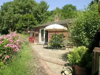 Covert Cottage - Gasthorpe - 0
